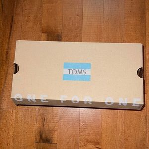 Toms Like New Flats